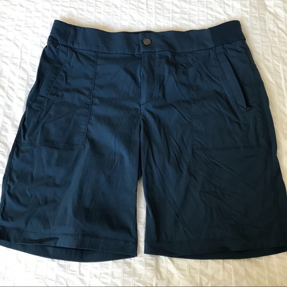 Athleta super comfortable shorts